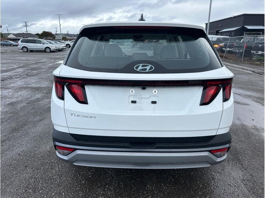 2026 Hyundai Tucson SE FWD