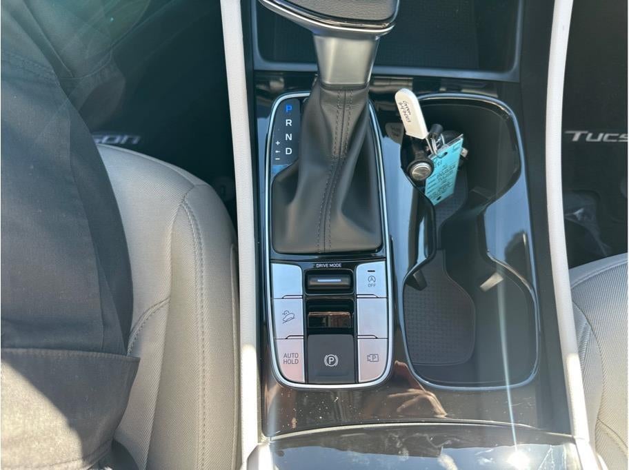 2026 Hyundai Tucson SE FWD