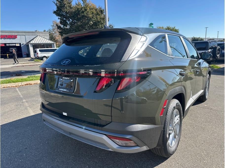 2026 Hyundai Tucson SE FWD