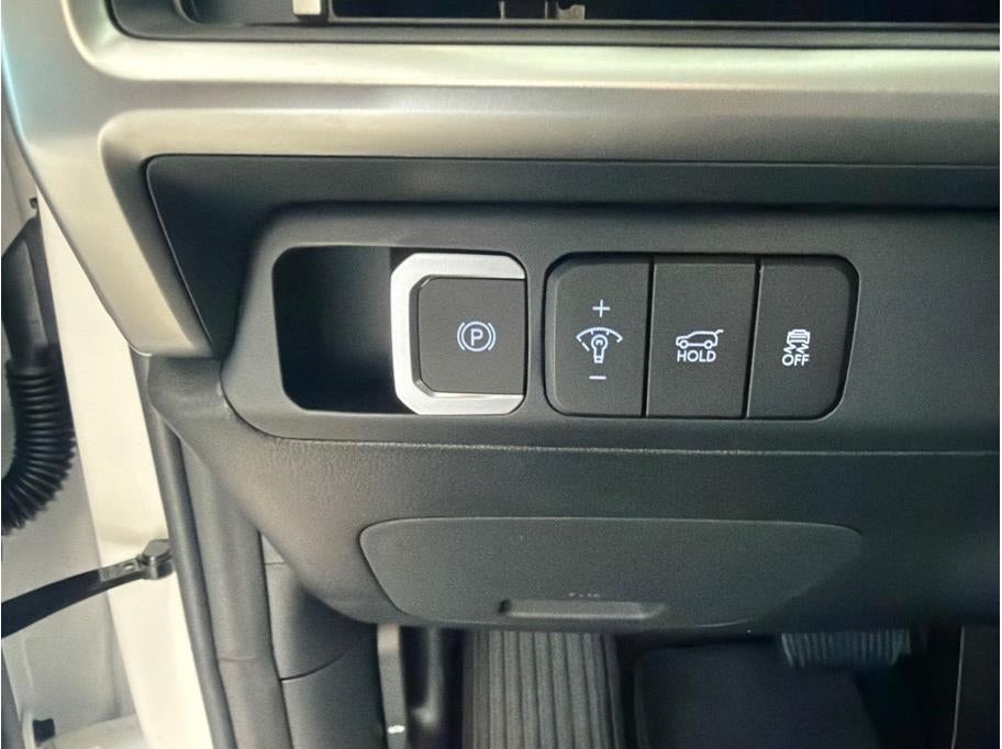 2026 Hyundai Santa Fe SE FWD