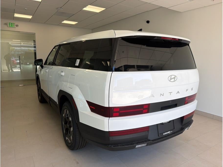 2026 Hyundai Santa Fe SE FWD