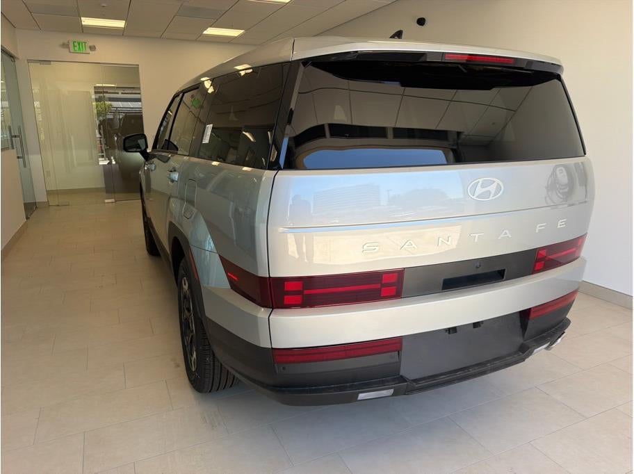 2026 Hyundai Santa Fe SE FWD