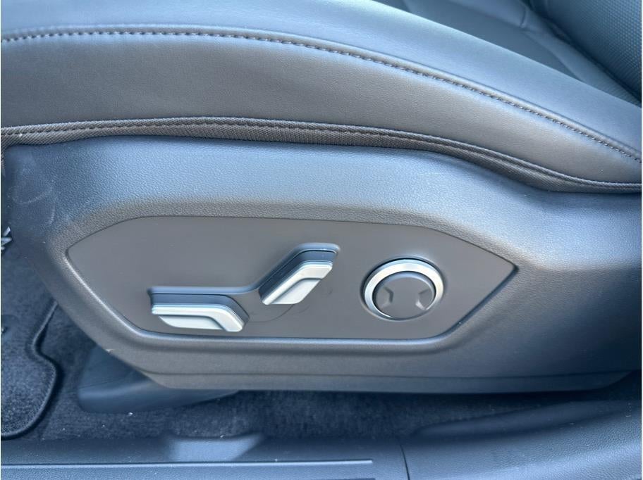 2026 Hyundai Santa Fe HEV SEL