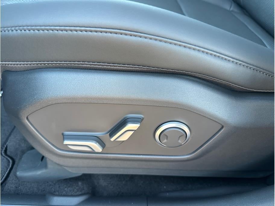 2026 Hyundai Santa Fe HEV SEL