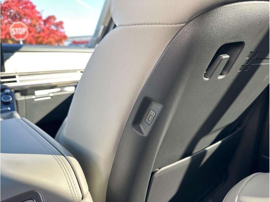 2026 Hyundai Santa Fe HEV Limited