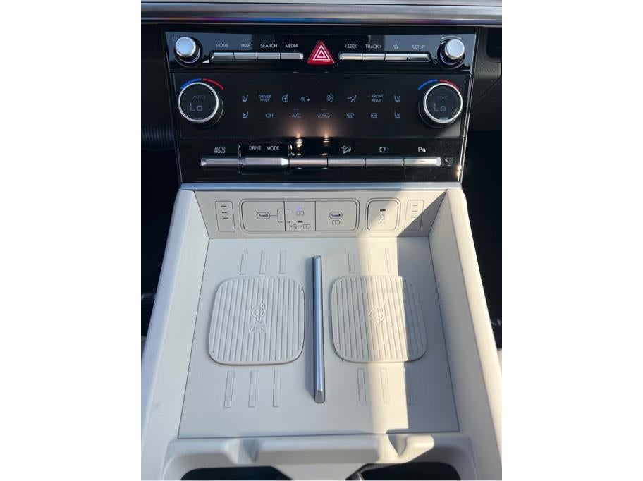 2025 Hyundai Santa Fe HEV Calligraphy