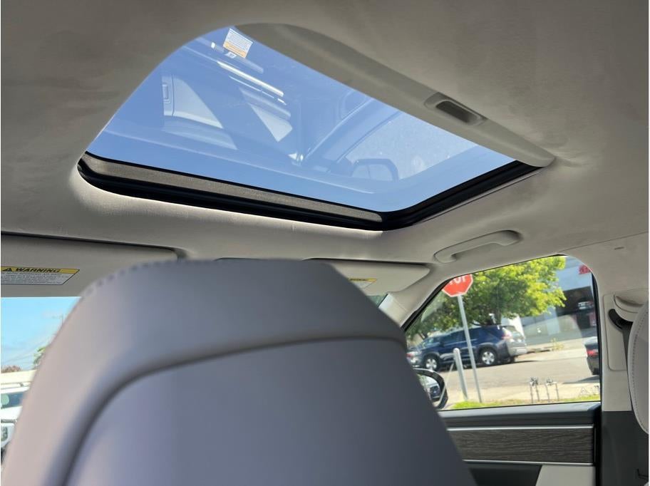 2025 Hyundai Santa Fe HEV Calligraphy