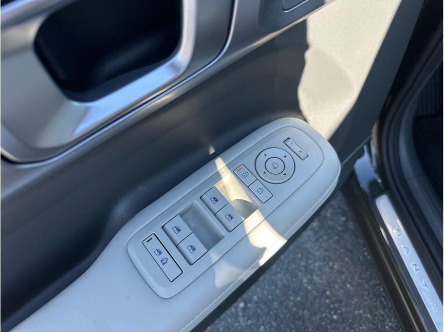 2026 Hyundai Santa Fe HEV Calligraphy