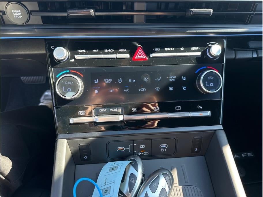 2026 Hyundai Santa Fe HEV Calligraphy