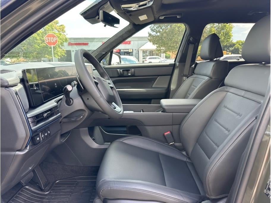 2026 Hyundai Santa Fe HEV Calligraphy