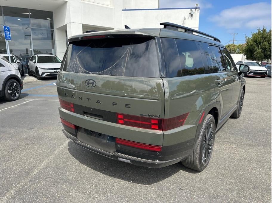 2026 Hyundai Santa Fe HEV Calligraphy