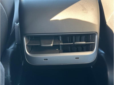 2022 Tesla Model 3 Long Range Sedan 4D