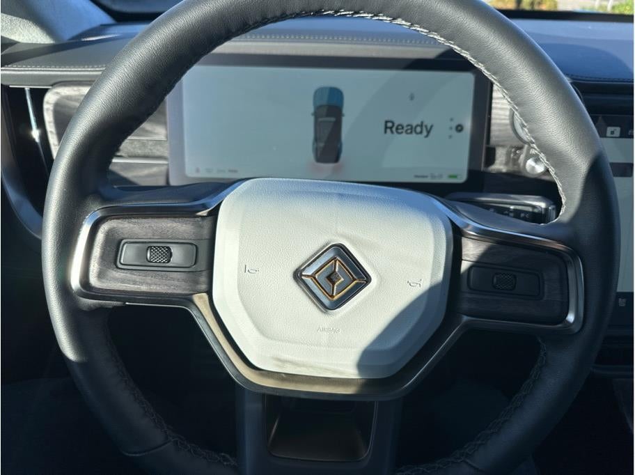 2023 Rivian R1S Adventure Sport Utility 4D