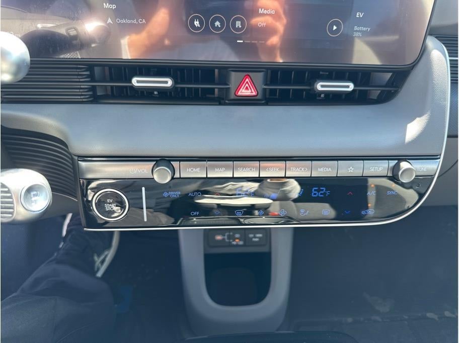 2026 Hyundai IONIQ 5 SE