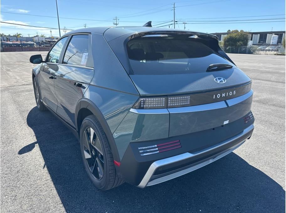 2026 Hyundai IONIQ 5 SE