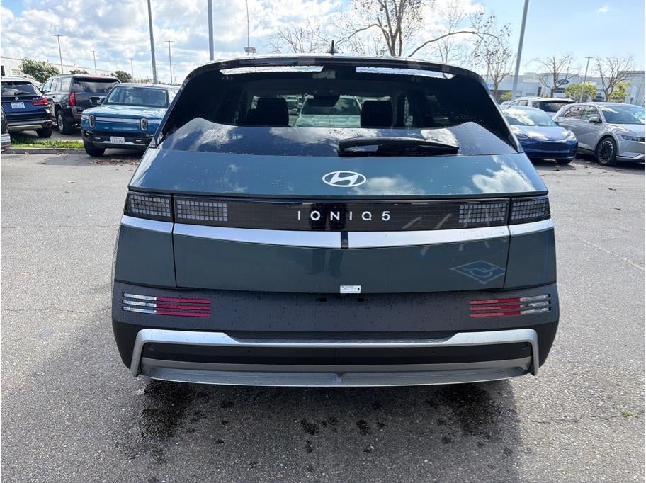 2026 Hyundai IONIQ 5 SE