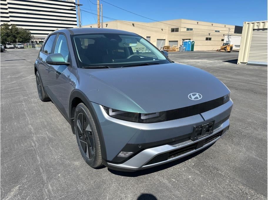 2026 Hyundai IONIQ 5 SE