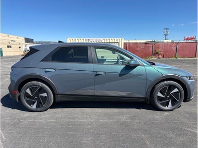 2026 Hyundai IONIQ 5 SE