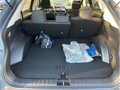 2026 Hyundai IONIQ 5 SE