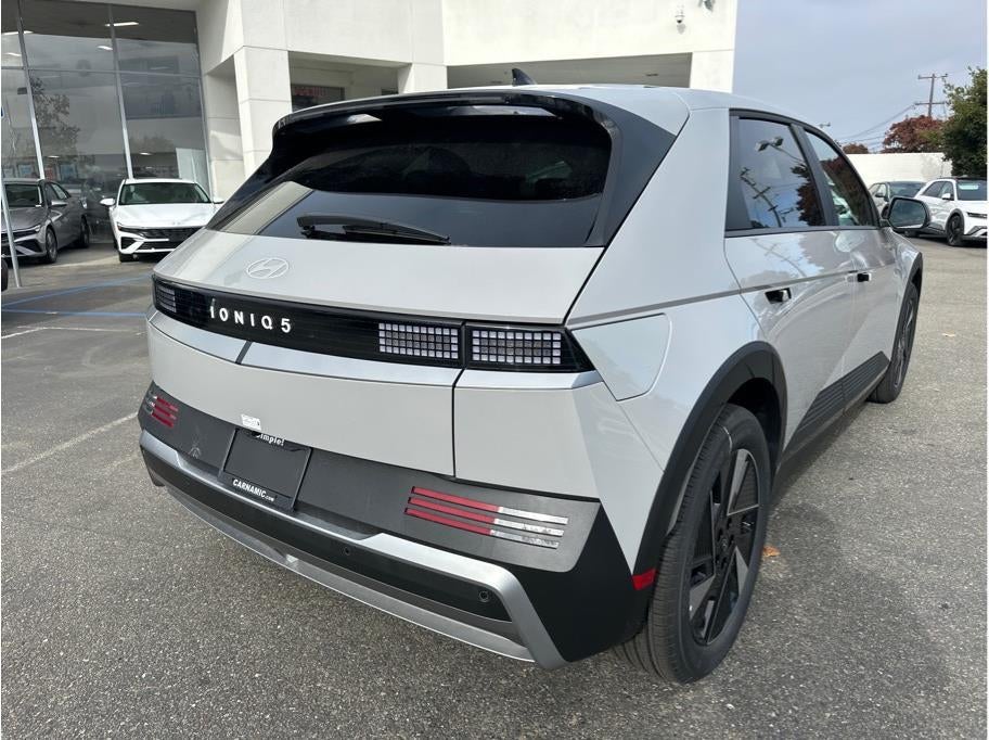 2026 Hyundai IONIQ 5 SEL