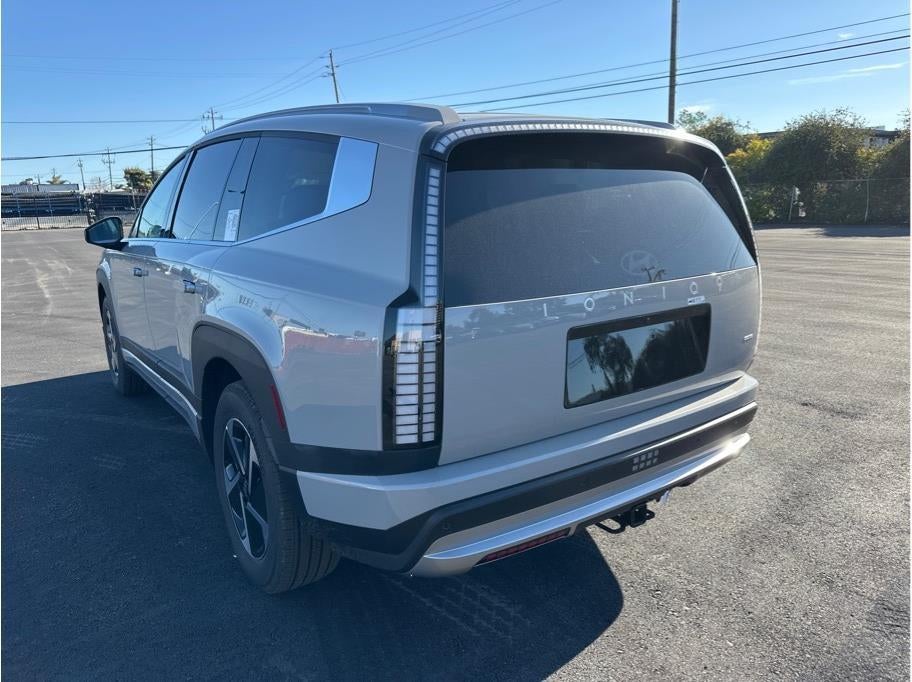 2026 Hyundai IONIQ 9 SE