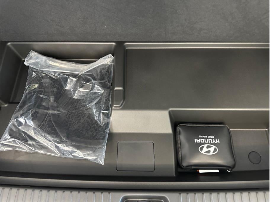 2026 Hyundai IONIQ 9 SE