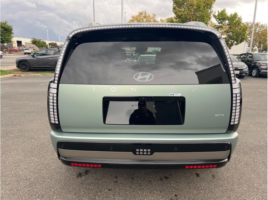 2026 Hyundai IONIQ 9 Performance Calligraphy Design