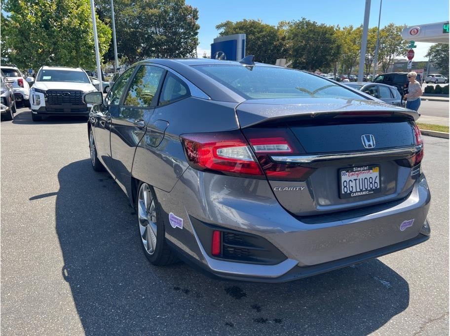 2018 Honda Clarity Plug-in Hybrid Sedan 4D