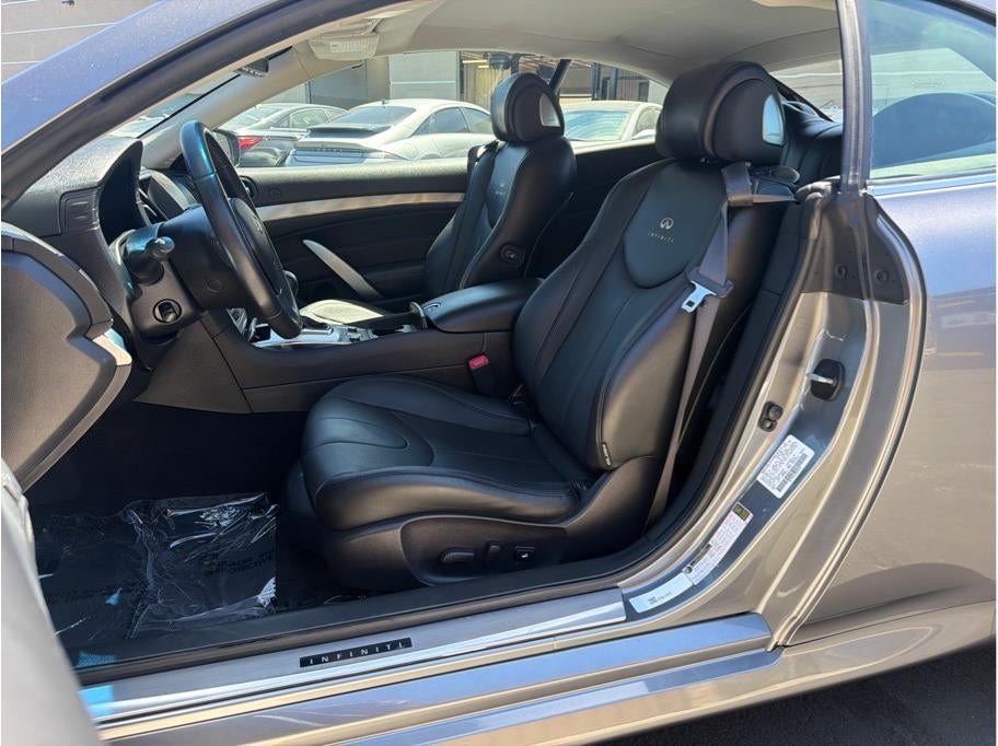 2012 INFINITI G G37 Convertible 2D