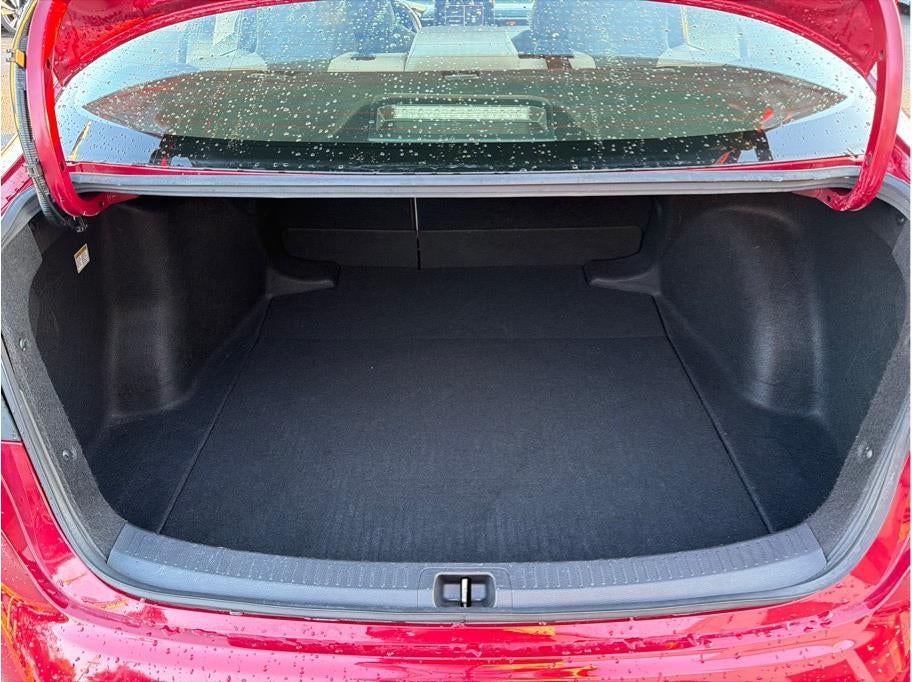 2022 Toyota Corolla Hybrid LE Sedan 4D