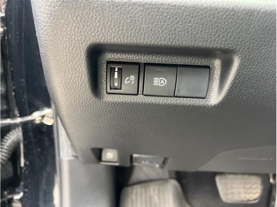 2020 Toyota RAV4 Hybrid LE Sport Utility 4D