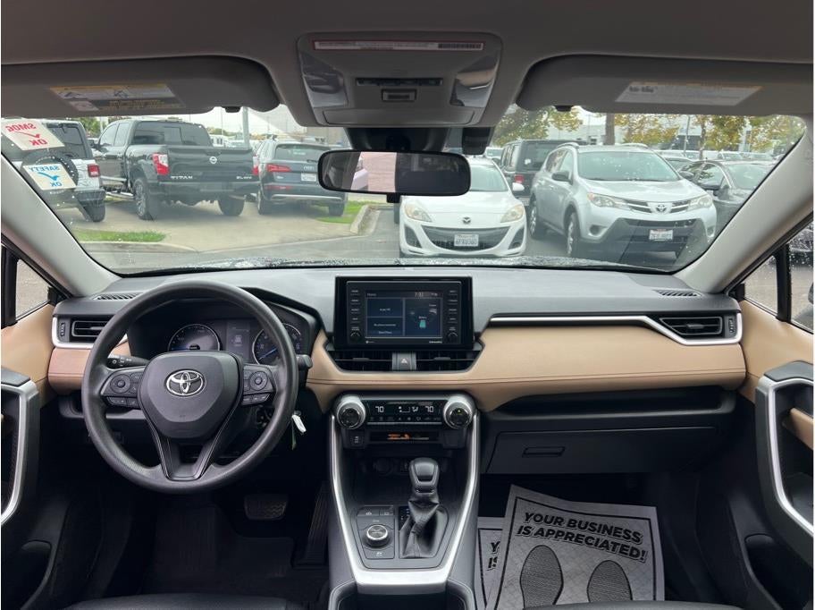 2020 Toyota RAV4 Hybrid LE Sport Utility 4D