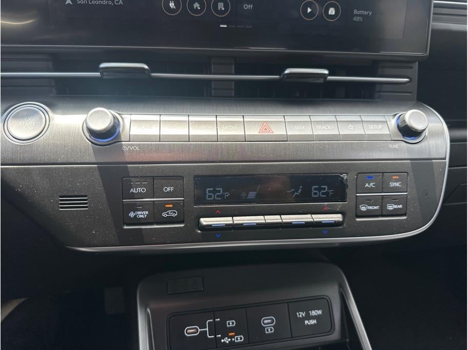 2024 Hyundai Kona Electric SE Sport Utility 4D