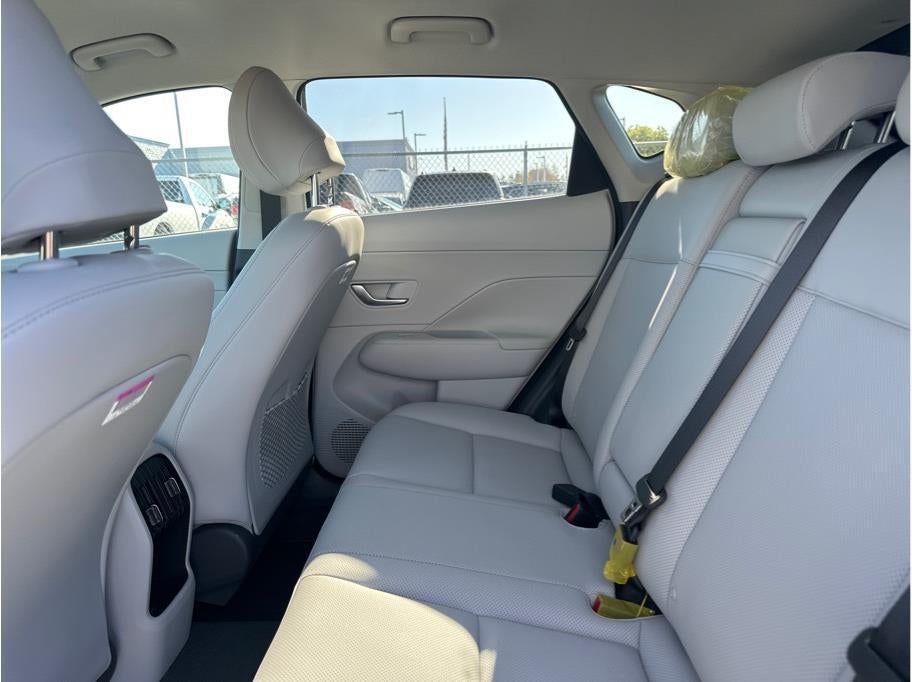 2026 Hyundai Kona PREMIUM