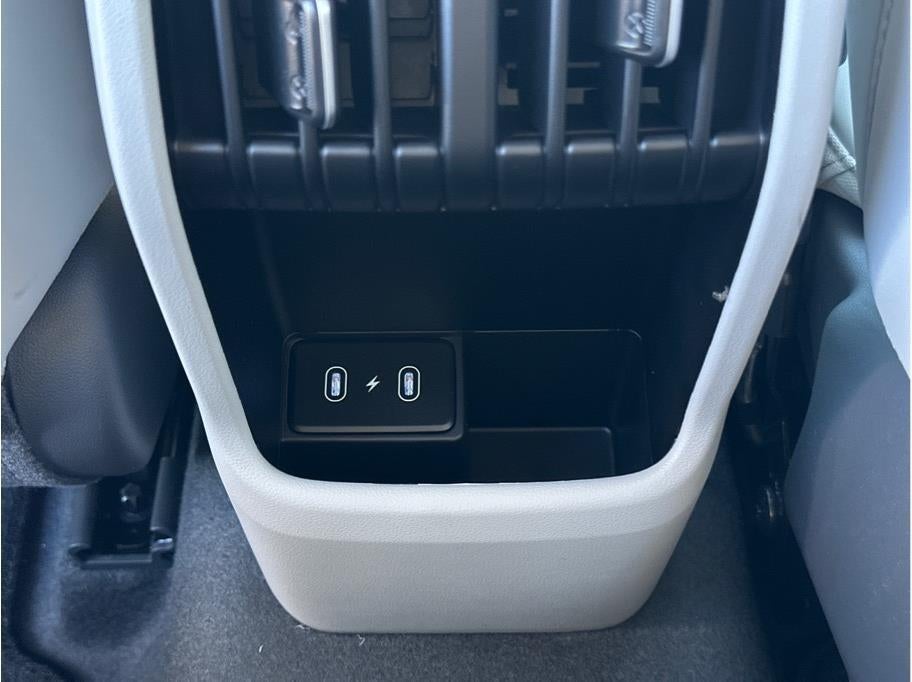 2026 Hyundai Kona PREMIUM