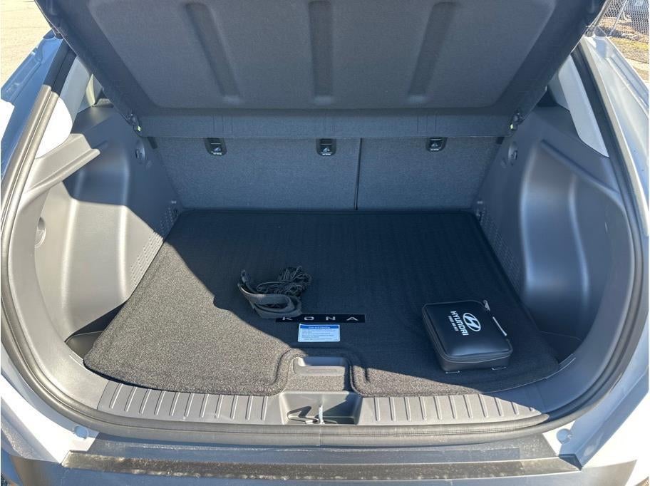 2026 Hyundai Kona PREMIUM