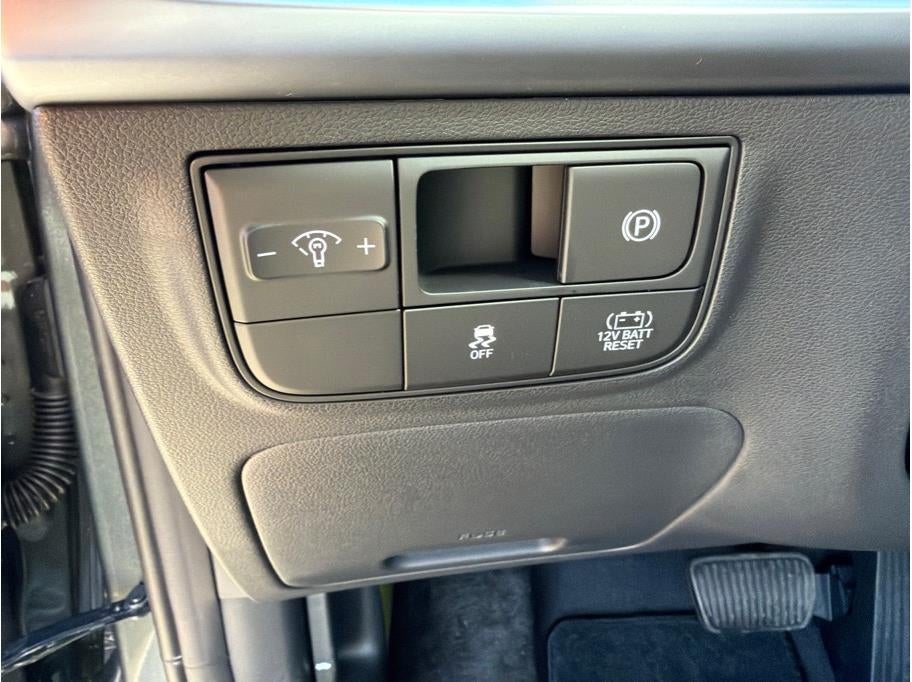 2026 Hyundai Tucson Hybrid Blue SE Sport Utility 4D