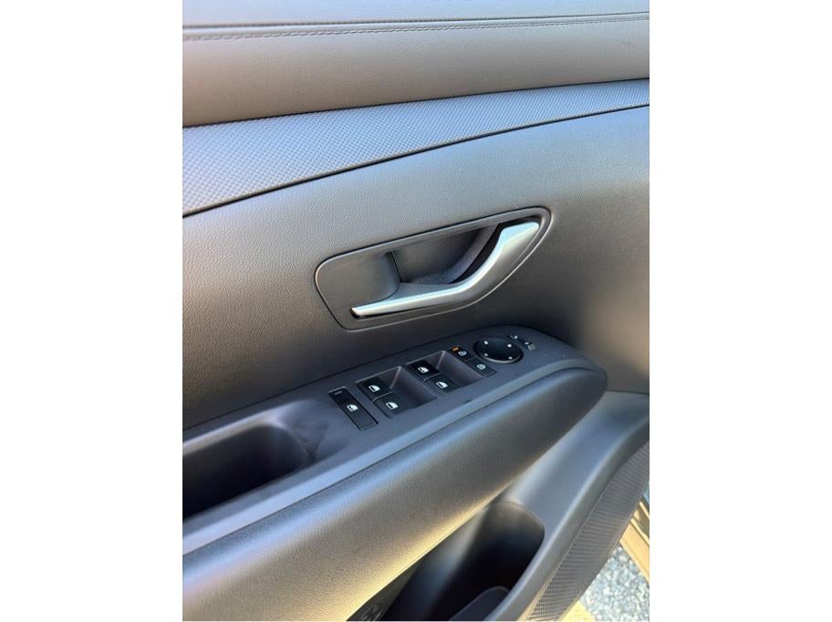 2026 Hyundai Tucson Hybrid Blue SE Sport Utility 4D