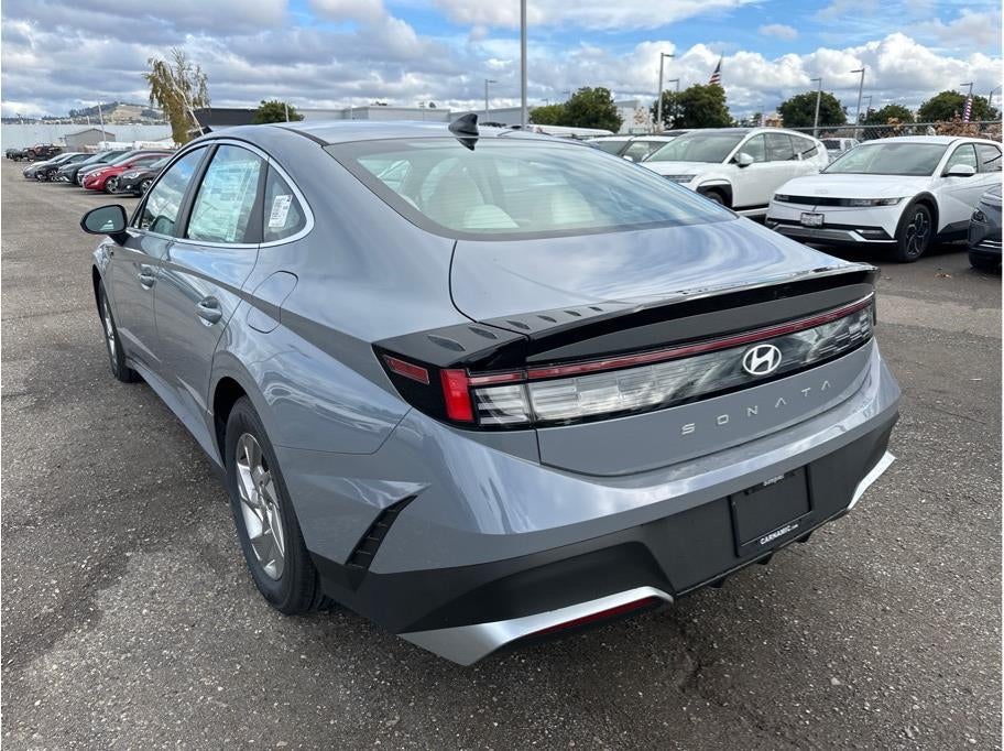 2026 Hyundai Sonata SE