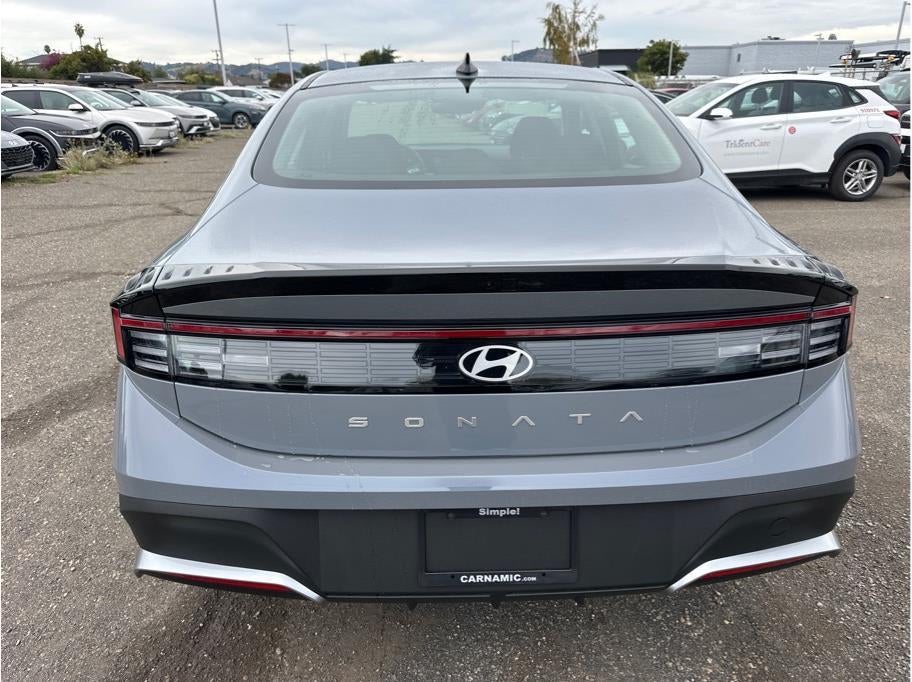 2026 Hyundai Sonata SE