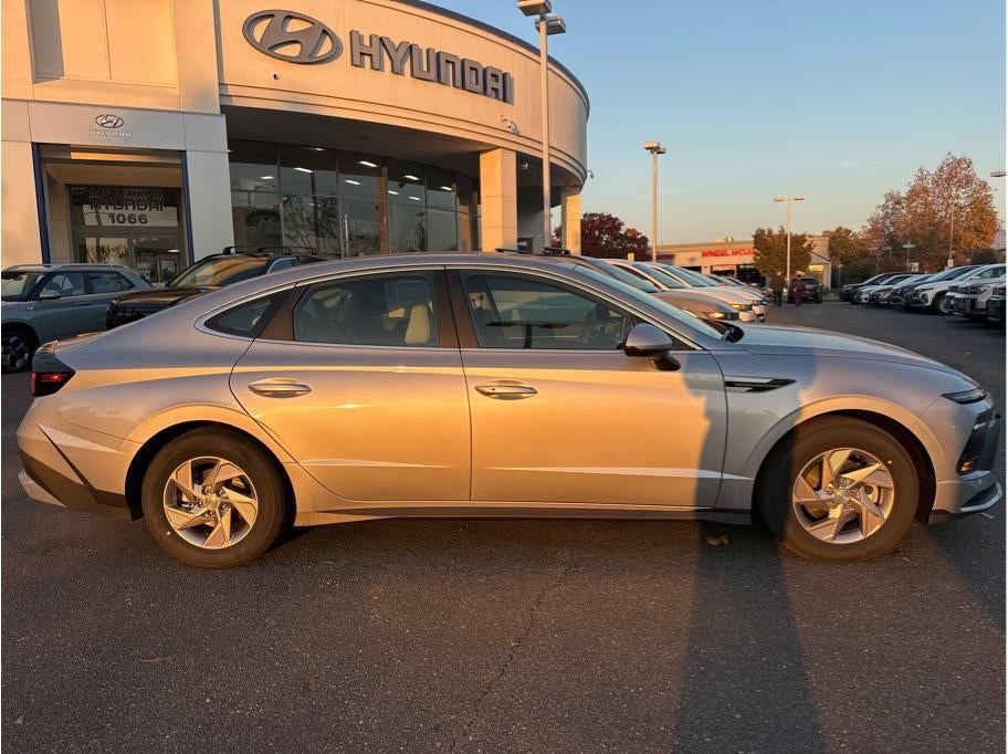 2026 Hyundai Sonata SE