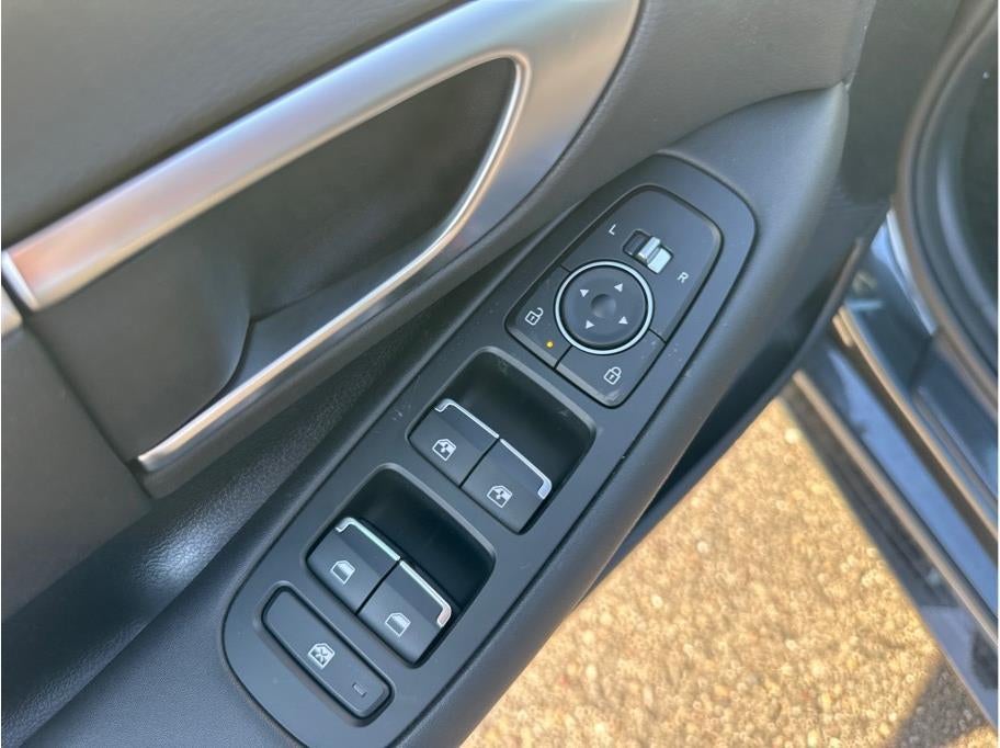 2026 Hyundai Sonata HEV SEL