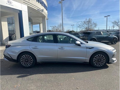 2026 Hyundai Sonata HEV Limited