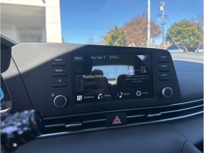 2026 Hyundai Elantra SE