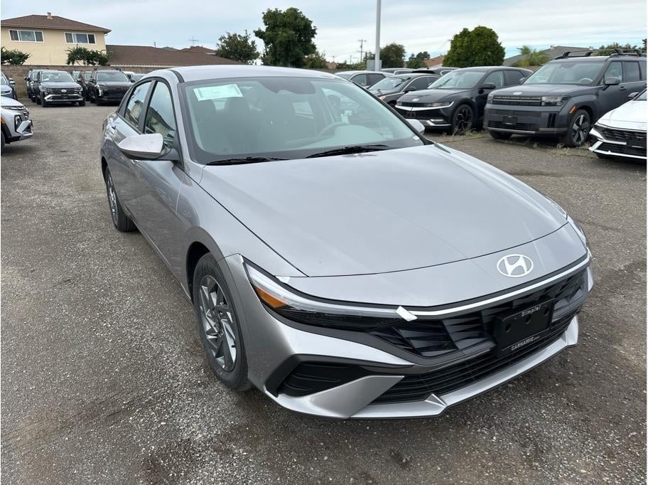 2026 Hyundai Elantra HEV Blue