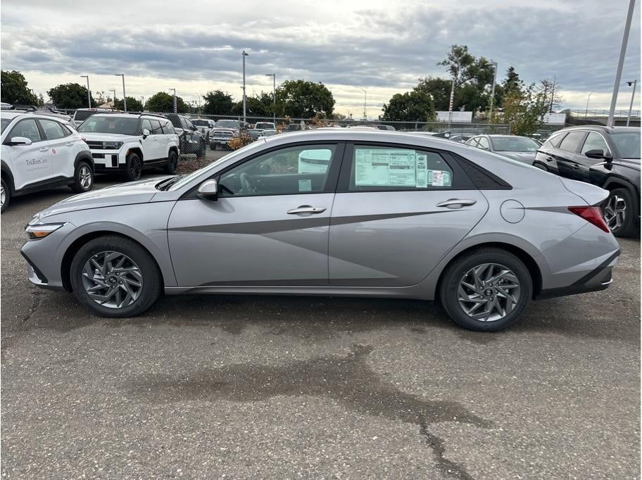 2026 Hyundai Elantra HEV Blue