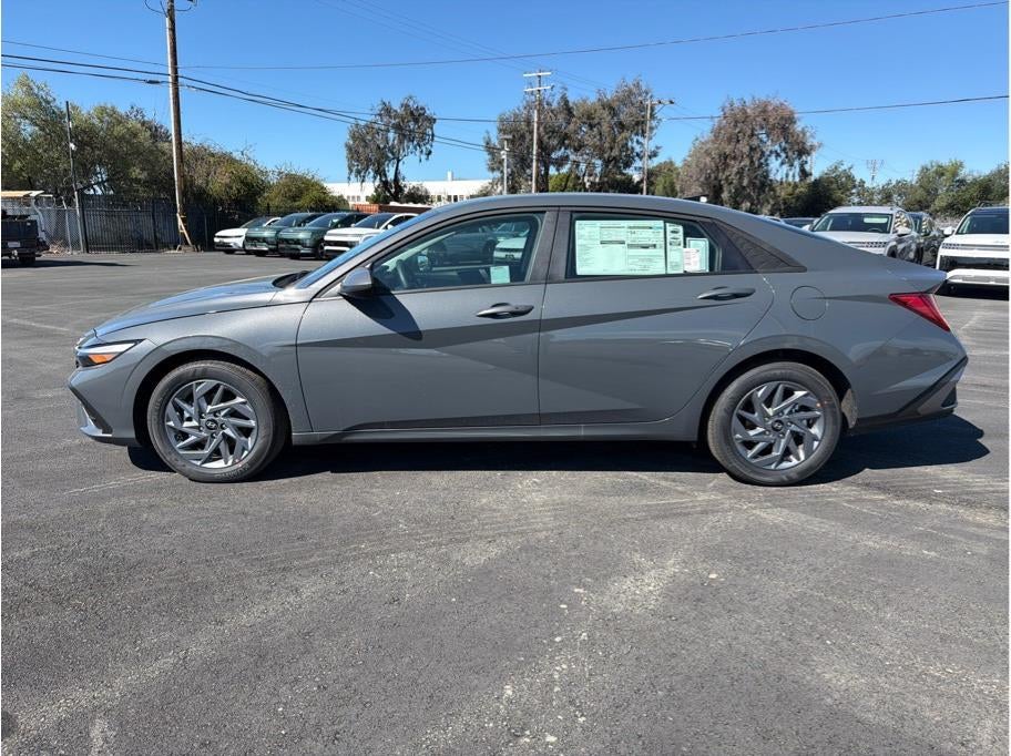 2026 Hyundai Elantra HEV Blue