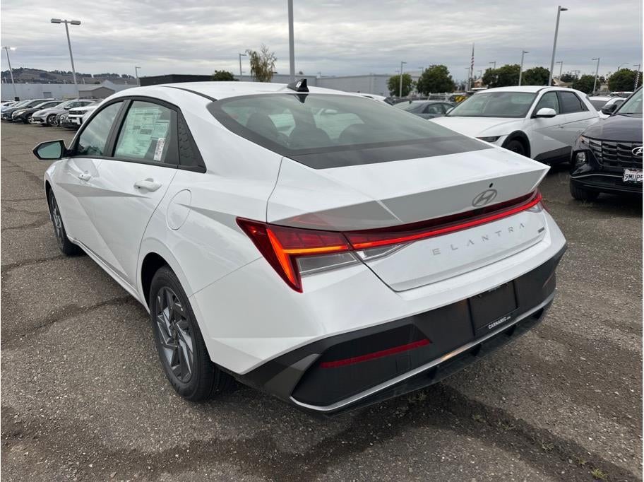 2026 Hyundai Elantra HEV Blue