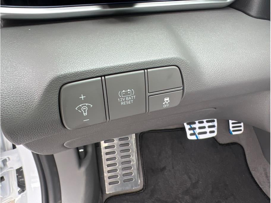 2025 Hyundai Elantra HEV SEL Sport