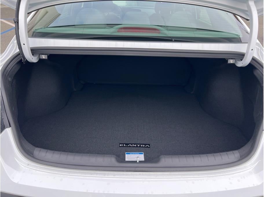 2025 Hyundai Elantra HEV SEL Sport